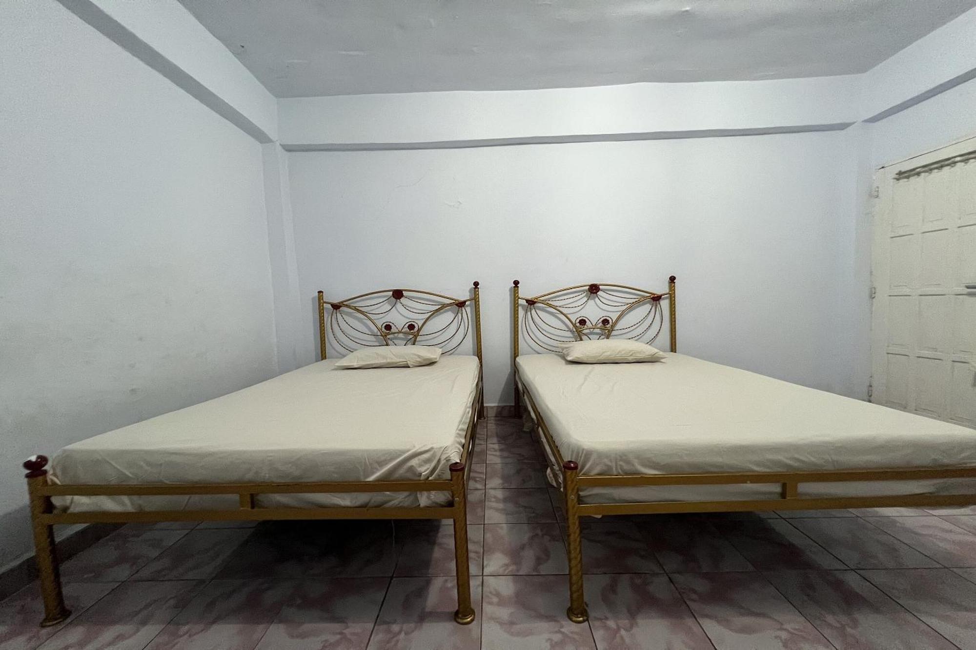 Oyo 91757 Surya Hotelneartaman Anggrek Pkk Watansoppeng Lalabata Екстер'єр фото